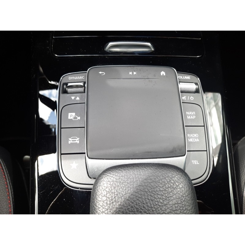 MERCEDES CLASSE A 200 7G-DCT AMG Line carplay