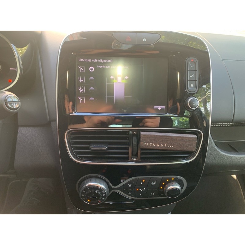 RENAULT CLIO IV TCe 120 Energy EDC Initiale Paris CAMERA TOIT PANORAMIQUE GARANTIE 12 MOIS