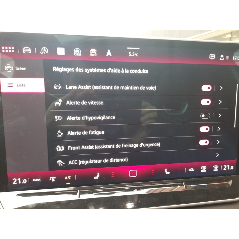 VOLKSWAGEN TIGUAN 2.0 TDI 200ch DSG7 4Motion R-Line