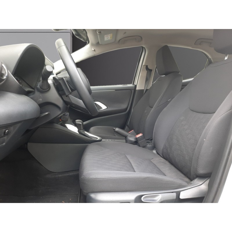 TOYOTA YARIS 1.5 VVT-i 120 CH DYNAMIC Business