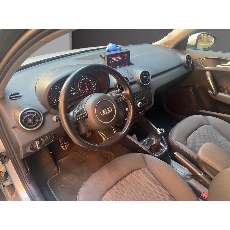 AUDI A1 SPORTBACK 1.2 TFSI 86 Ambiente, entretien complet, sors de chez AUDI, GARANTIE 12 MOIS