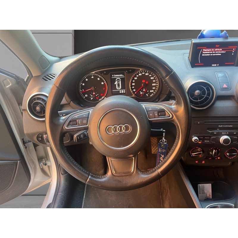 AUDI A1 SPORTBACK 1.2 TFSI 86 Ambiente, entretien complet, sors de chez AUDI, GARANTIE 12 MOIS