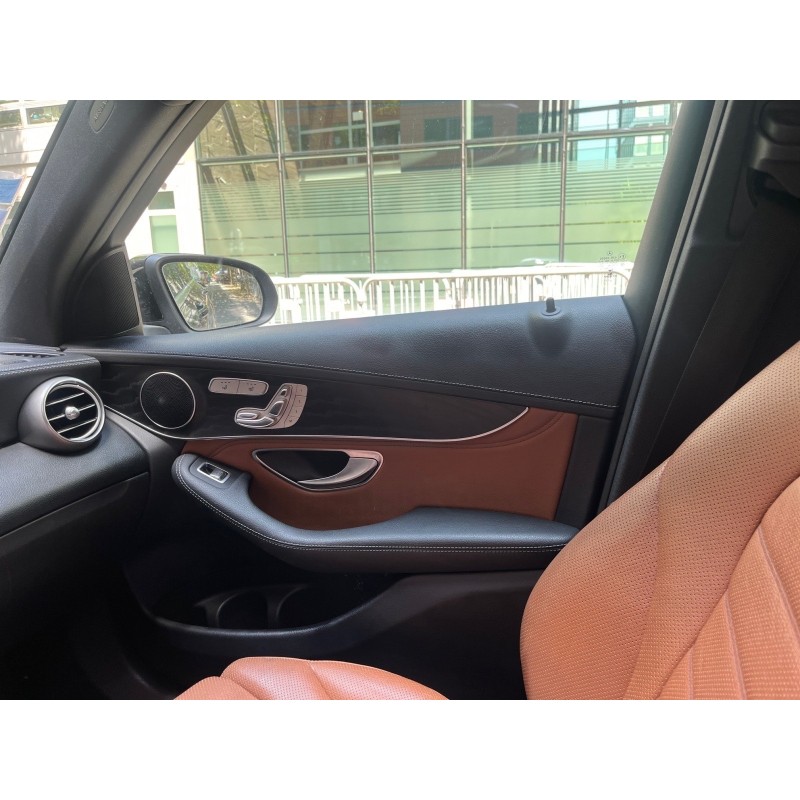 MERCEDES GLC Classe   350 e 7G-DCT 4Matic Fascination, Entretien FULL MERCEDES  prochain entretien déja payé , attelage