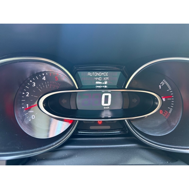 RENAULT CLIO IV dCi 90 Energy 82g Business Garantie 12 mois Sort de révision