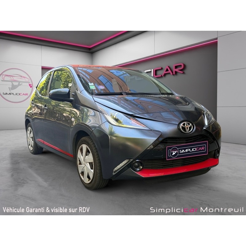 TOYOTA AYGO 1.0 VVT-i x-play/GARANTIE 12 MOIS/ENTRETIEN CONSTRUCTEUR/ECRAN/CAMERA DE RECUL