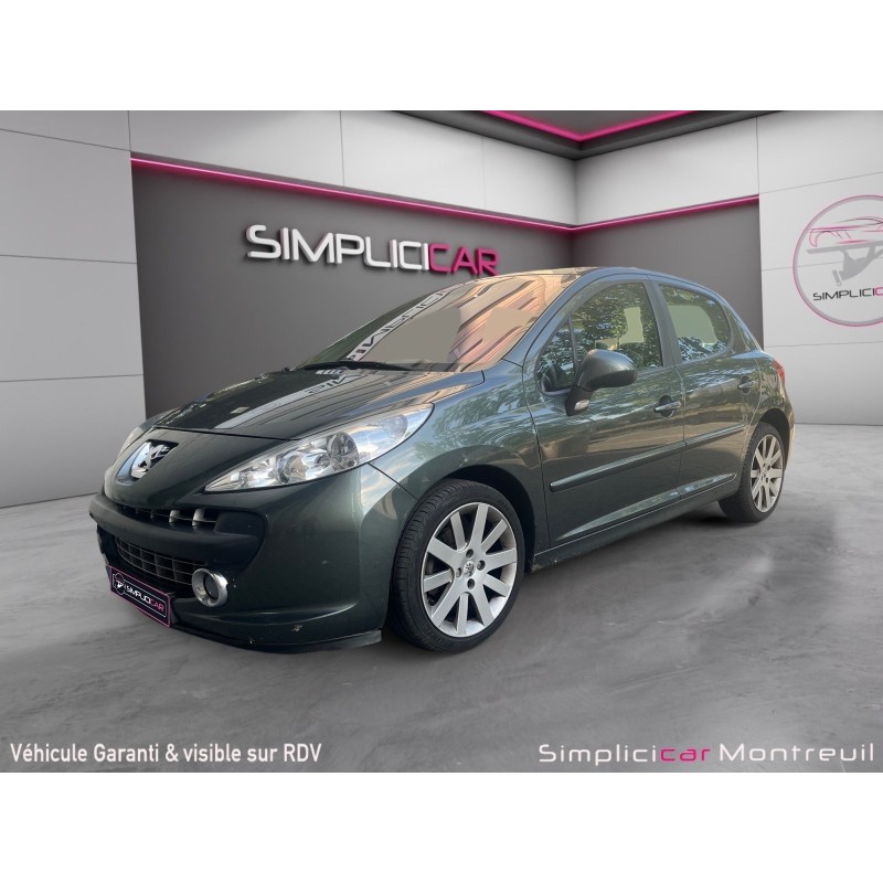 PEUGEOT 207 1.6 VTi 16V 120ch Premium A/ TOIT PANORAMQIQUE, SIEGES CUIRS, ENTRETIEN COMPLET GARANTIE 12 MOIS