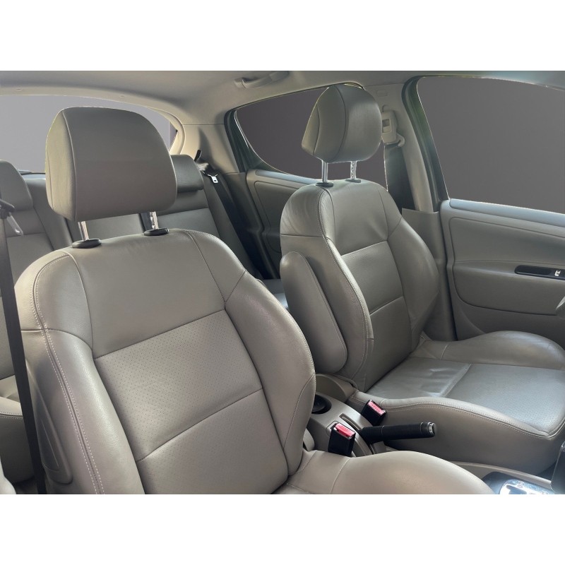 PEUGEOT 207 1.6 VTi 16V 120ch Premium A/ TOIT PANORAMQIQUE, SIEGES CUIRS, ENTRETIEN COMPLET GARANTIE 12 MOIS