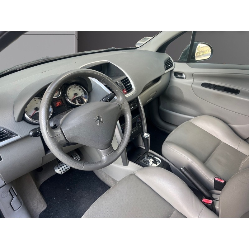 PEUGEOT 207 1.6 VTi 16V 120ch Premium A/ TOIT PANORAMQIQUE, SIEGES CUIRS, ENTRETIEN COMPLET GARANTIE 12 MOIS