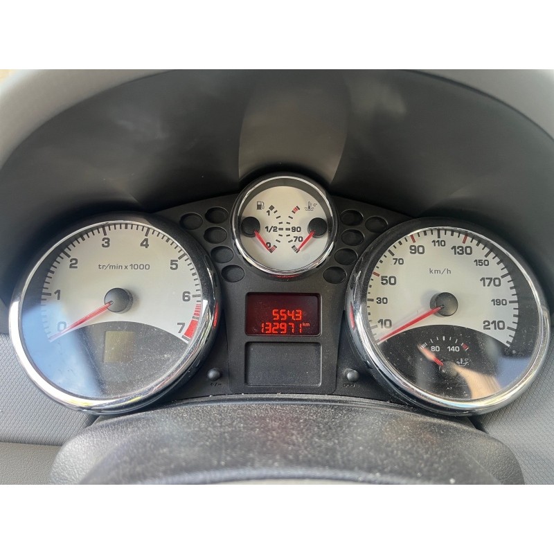PEUGEOT 207 1.6 VTi 16V 120ch Premium A/ TOIT PANORAMQIQUE, SIEGES CUIRS, ENTRETIEN COMPLET GARANTIE 12 MOIS
