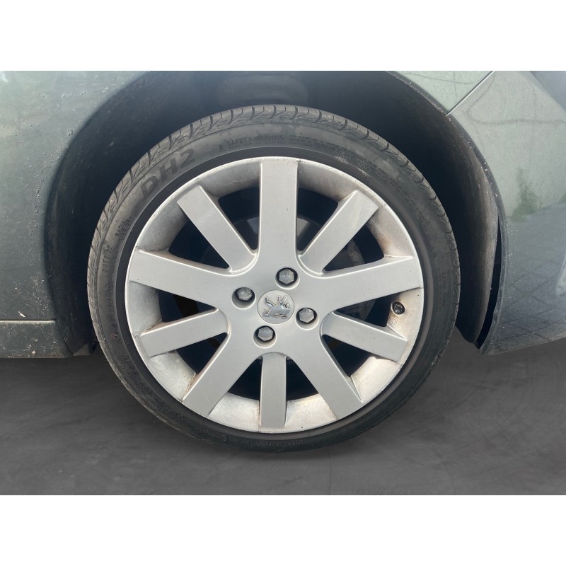 PEUGEOT 207 1.6 VTi 16V 120ch Premium A/ TOIT PANORAMQIQUE, SIEGES CUIRS, ENTRETIEN COMPLET GARANTIE 12 MOIS