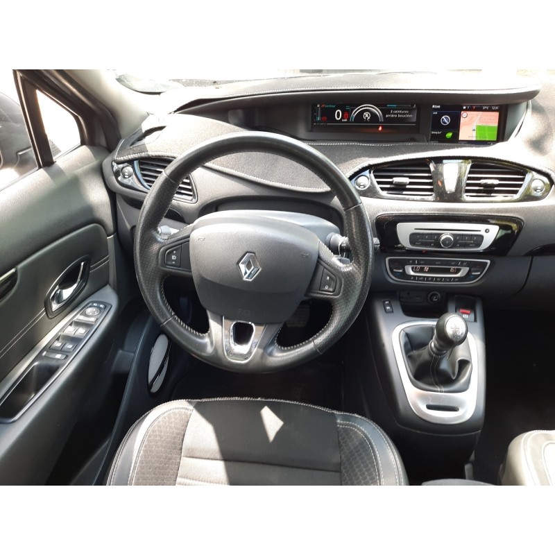 RENAULT SCENIC III dCi 130 Energy Bose Edition toit pano