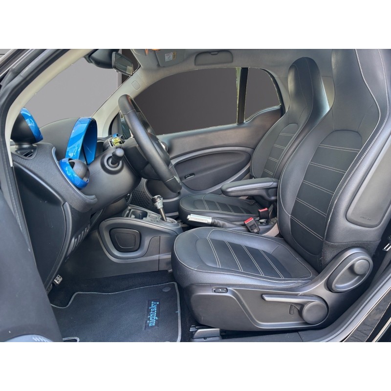 SMART FORTWO COUPE 82 ch Electrique BA1 Brabus Style