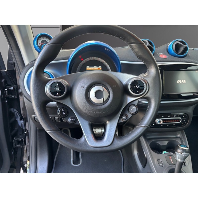 SMART FORTWO COUPE 82 ch Electrique BA1 Brabus Style