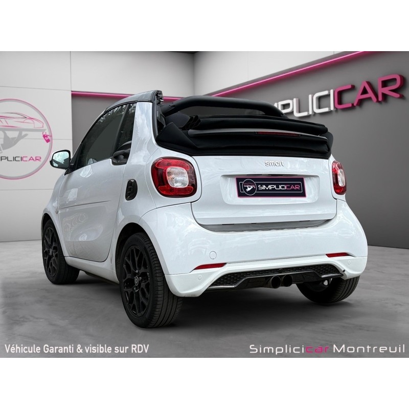 SMART FORTWO COUPE 1.0 71 ch SS Passion/CABRIOLET/GARANTIE 12 MOIS/ENTRETIEN COMPLET/CARLAY/ECHAPPEMENT SPORT