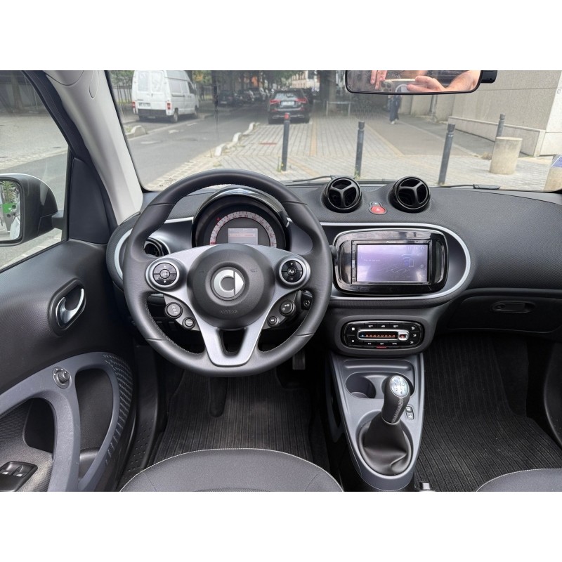 SMART FORTWO COUPE 1.0 71 ch SS Passion/CABRIOLET/GARANTIE 12 MOIS/ENTRETIEN COMPLET/CARLAY/ECHAPPEMENT SPORT