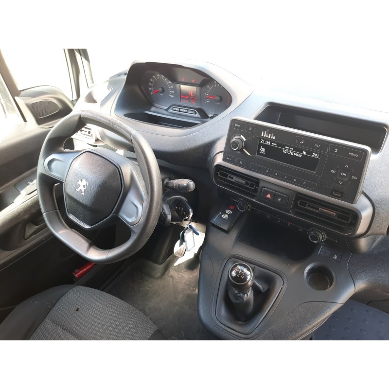 PEUGEOT PARTNER FOURGON STANDARD 1.6 BLUEHDI 75 BVM5