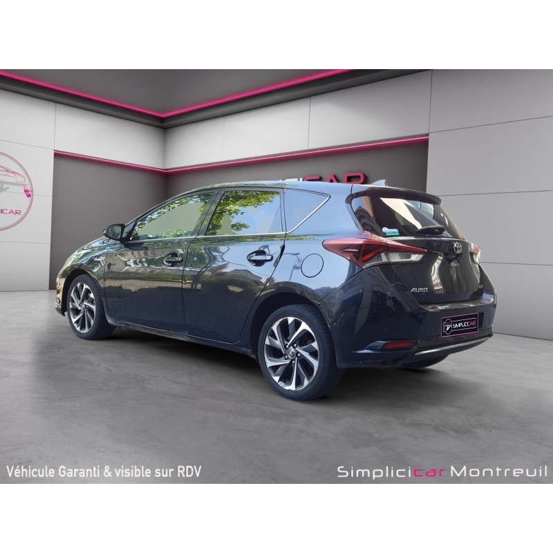 TOYOTA AURIS TOURING SPORTS Hybride 136h Dynamic UNIQUEMENT POUR VTC ET PRO