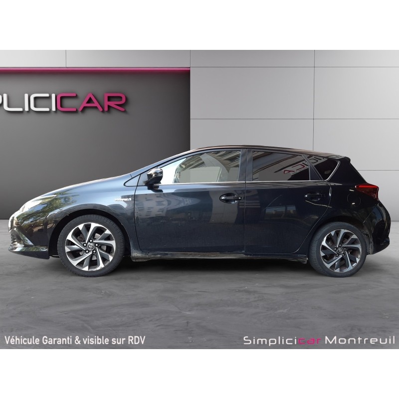 TOYOTA AURIS TOURING SPORTS Hybride 136h Dynamic UNIQUEMENT POUR VTC ET PRO
