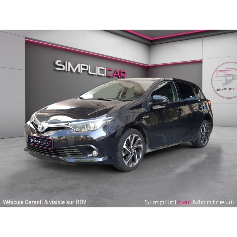 TOYOTA AURIS TOURING SPORTS Hybride 136h Dynamic UNIQUEMENT POUR VTC ET PRO