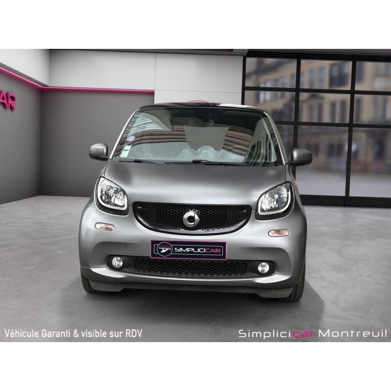 SMART FORTWO COUPE 0.9 90 ch SS BA6 Prime Toit pano sièges chauffants Camera Sort de révision Garantie 12 mois