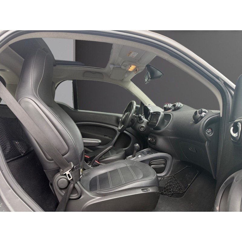 SMART FORTWO COUPE 0.9 90 ch SS BA6 Prime Toit pano sièges chauffants Camera Sort de révision Garantie 12 mois
