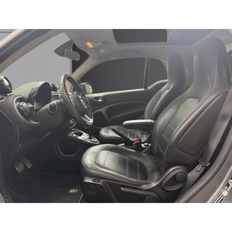 SMART FORTWO COUPE 0.9 90 ch SS BA6 Prime Toit pano sièges chauffants Camera Sort de révision Garantie 12 mois