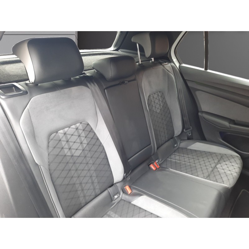 VOLKSWAGEN GOLF 1.5 eTSI OPF 150 DSG7 R-Line