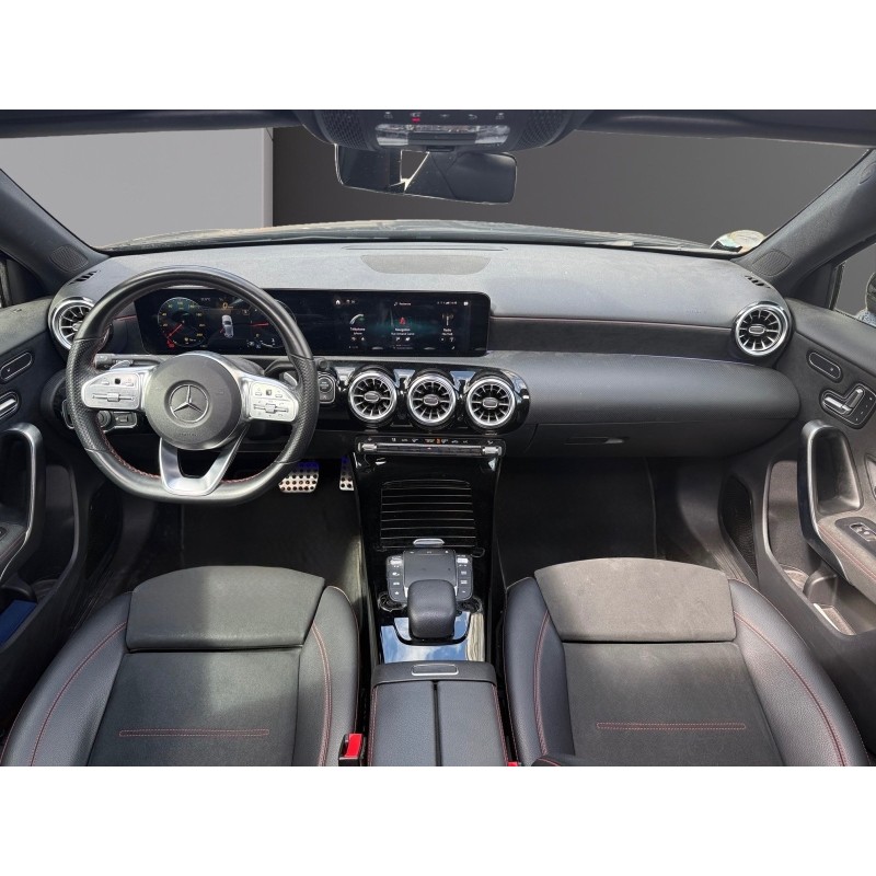 MERCEDES CLASSE A 180 d 8G-DCT AMG Line/FULL OPTIONS/GARANTIE 12 MOIS/ ENTRETIEN COMPLET/ SIEGES...