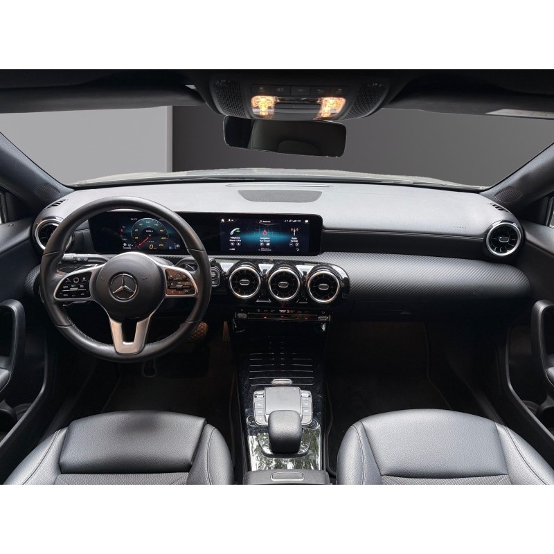 MERCEDES CLASSE A BUSINESS 180 7G-DCT Business Line/GARANTIE 12 MOOIS/TRES BIEN ENTRETENUE/ENTRETIEN COMPLET
