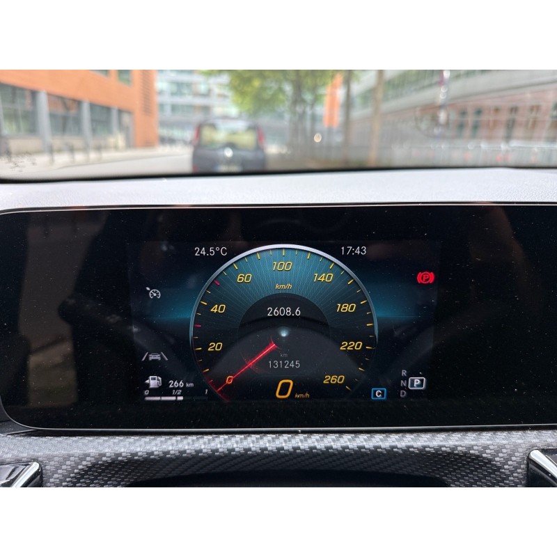 MERCEDES CLASSE A BUSINESS 180 7G-DCT Business Line/GARANTIE 12 MOOIS/TRES BIEN ENTRETENUE/ENTRETIEN COMPLET