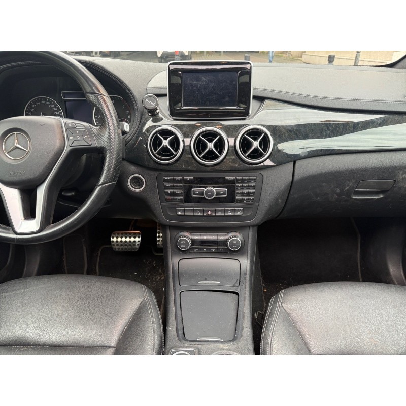 MERCEDES CLASSE B 180 CDI Fascination 7-G DCT A Toit Ouvrant Camera Garantie 12 mois