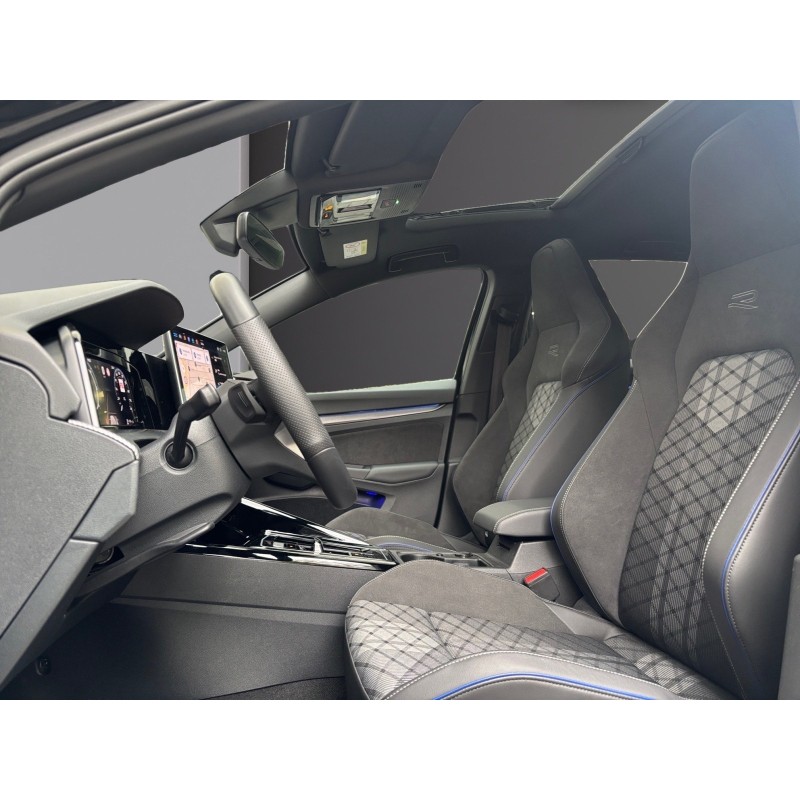 VOLKSWAGEN GOLF 2.0 TDI SCR 150 DSG7 R-Line