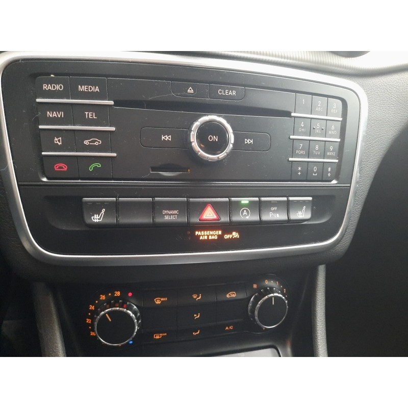 MERCEDES GLA 200 7-G DCT Sensation