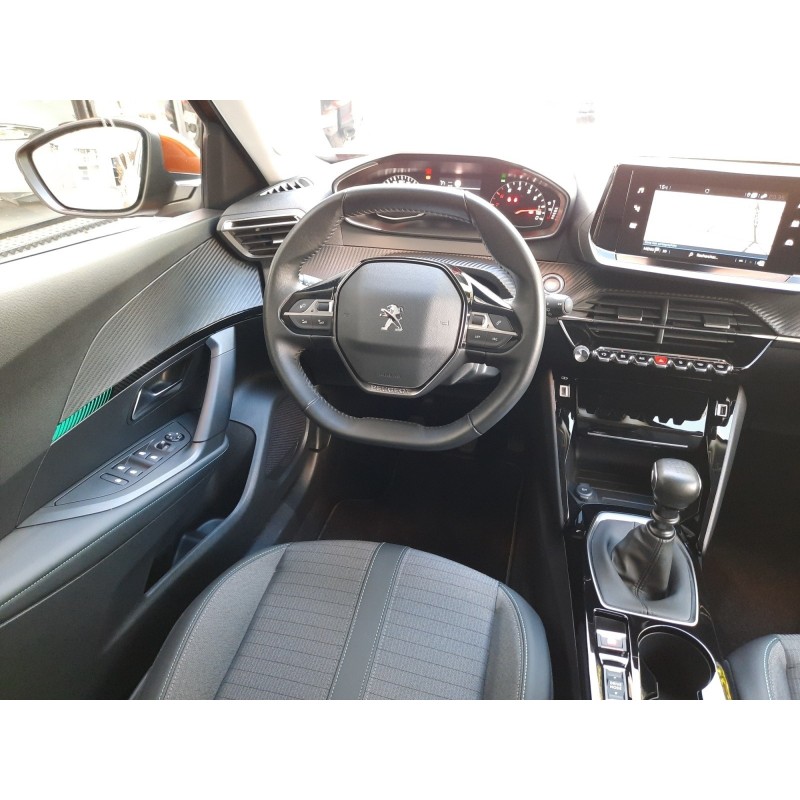 PEUGEOT 2008 1. 2 puretech 130 Allure Pack