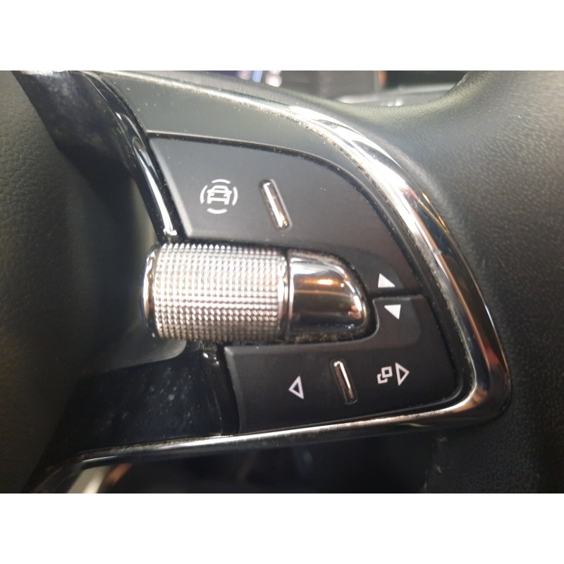 SKODA KAMIQ 1.0 TSI Evo 110 ch BVM6 Ambition GARANTIE 12 mois PREMIERE MAIN