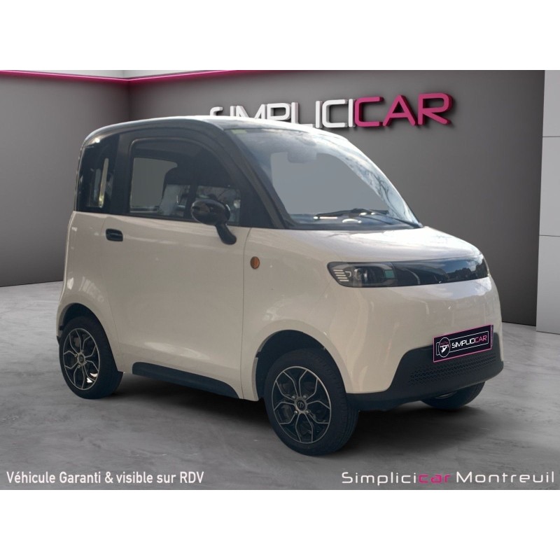 SIMPLICI S1 72V 100 AH 3,2 kw  Sans permis Ecran tactile  Garantie 24 mois AMI - LIGIER