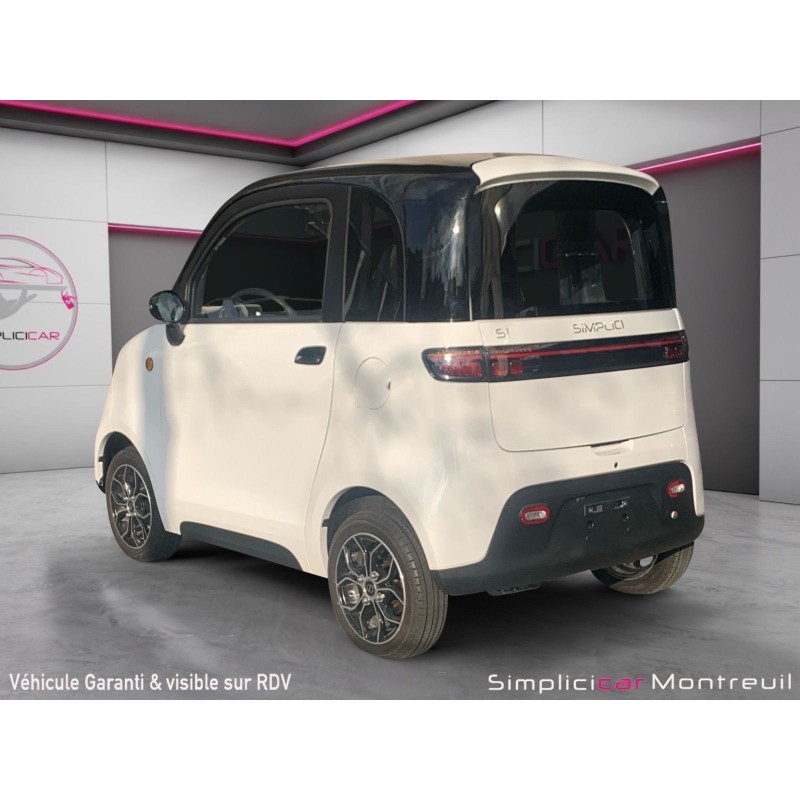 SIMPLICI S1 72V 100 AH 3,2 kw  Sans permis Ecran tactile  Garantie 24 mois AMI - LIGIER