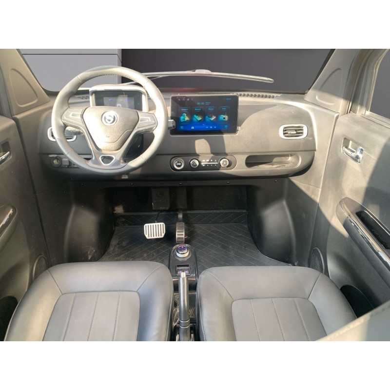 SIMPLICI S1 72V 100 AH 3,2 kw  Sans permis Ecran tactile  Garantie 24 mois AMI - LIGIER