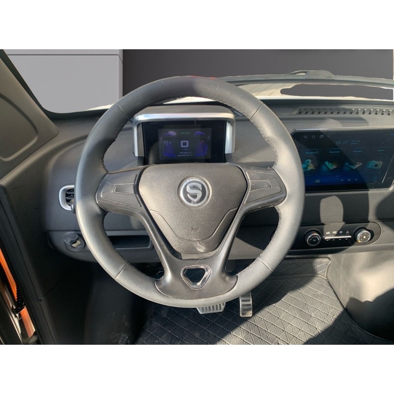 SIMPLICI S1 72V 100 AH 3,2 kw  Sans permis Ecran tactile  Garantie 24 mois AMI - LIGIER