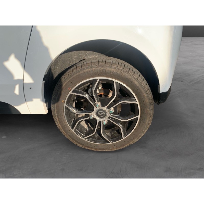 SIMPLICI S1 72V 100 AH 3,2 kw  Sans permis Ecran tactile  Garantie 24 mois AMI - LIGIER