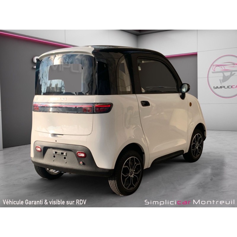 SIMPLICI S1 72V 100 AH 3,2 kw  Sans permis Ecran tactile  Garantie 24 mois AMI - LIGIER