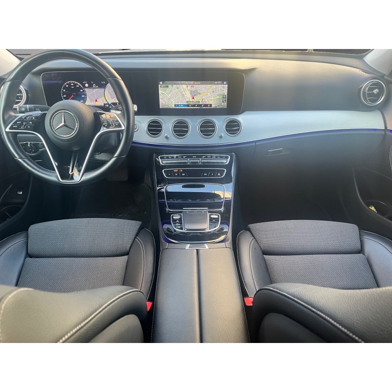 MERCEDES CLASSE E 220 d 9G-Tronic Avantgarde Line Sort de révision Mercedes Garantie 12 mois