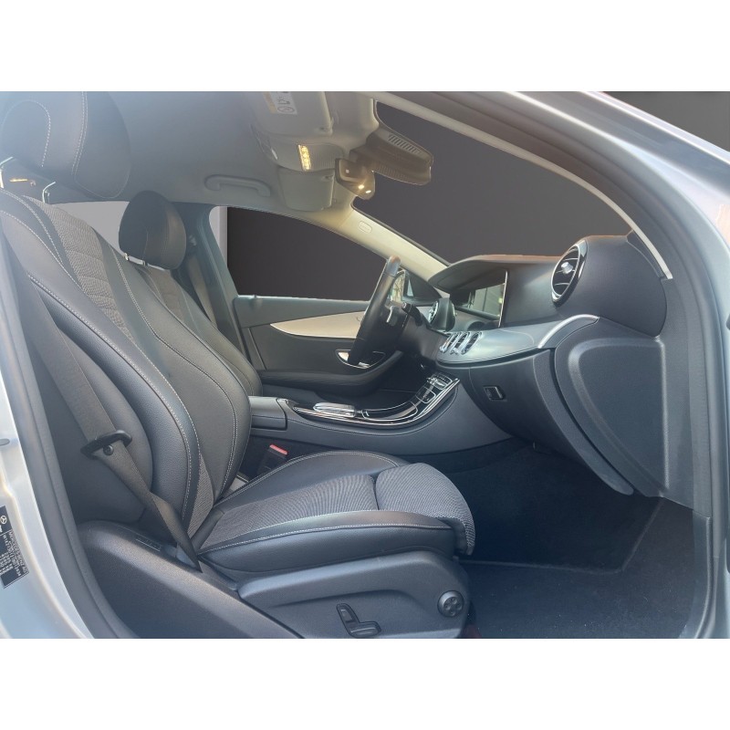 MERCEDES CLASSE E 220 d 9G-Tronic Avantgarde Line Sort de révision Mercedes Garantie 12 mois