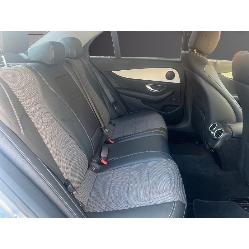 MERCEDES CLASSE E 220 d 9G-Tronic Avantgarde Line Sort de révision Mercedes Garantie 12 mois