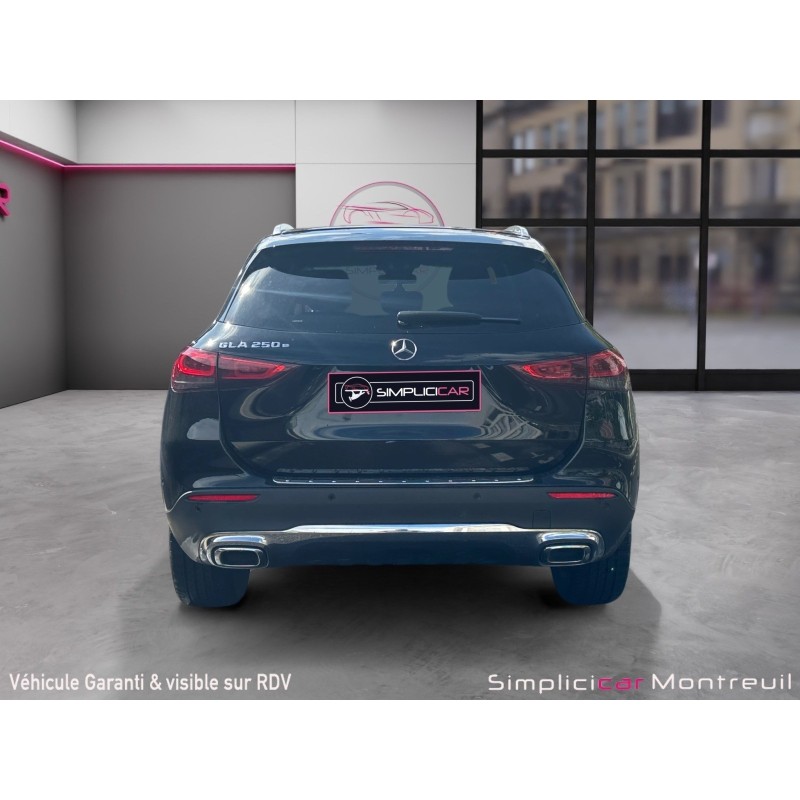 MERCEDES GLA 250 e 8G-DCT Progressive Line