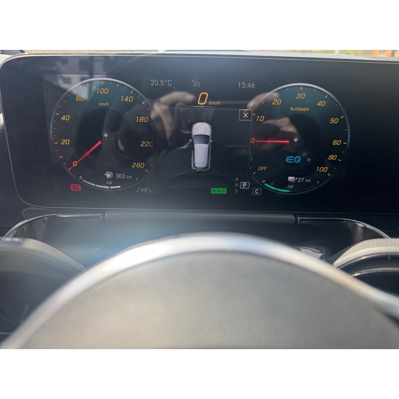 MERCEDES GLA 250 e 8G-DCT Progressive Line