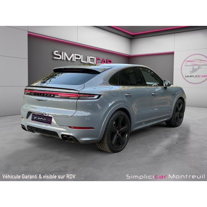 PORSCHE CAYENNE COUPE E-Hybrid 3.0 V6 519 ch Tiptronic BVA Black Edition // TVA // LOA