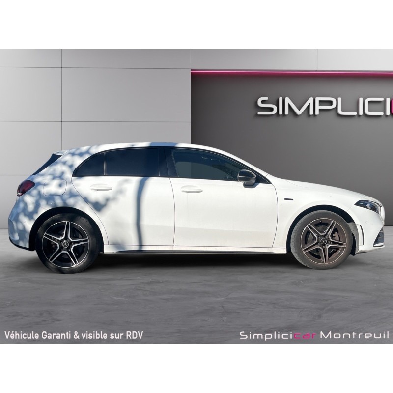 MERCEDES CLASSE A 250 e EQ POWER 8G-DCT AMG Line, TOIT OUVRANT, APPLE CARPLAY, SIEGES CHAUFFANT, CAMERA 360