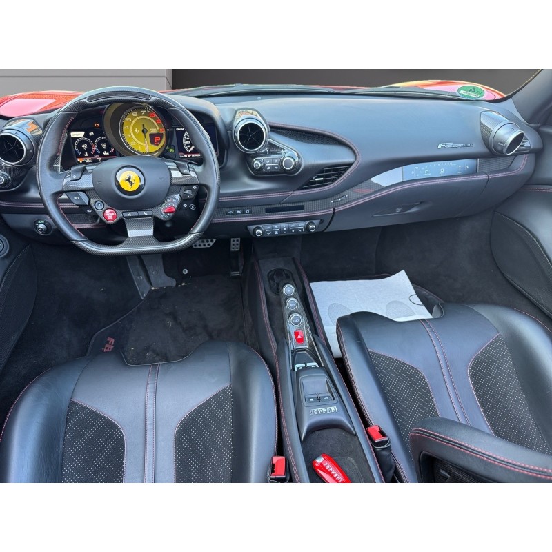 FERRARI F8 SPIDER 3.9  V8 BiTurbo 720ch FERRARI APPROUVED 2 ANS PPF COMPLET