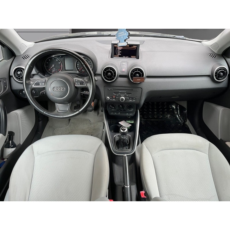 AUDI A1 A1 1.2 TFSI 86 Ambition, Sièges chauffant